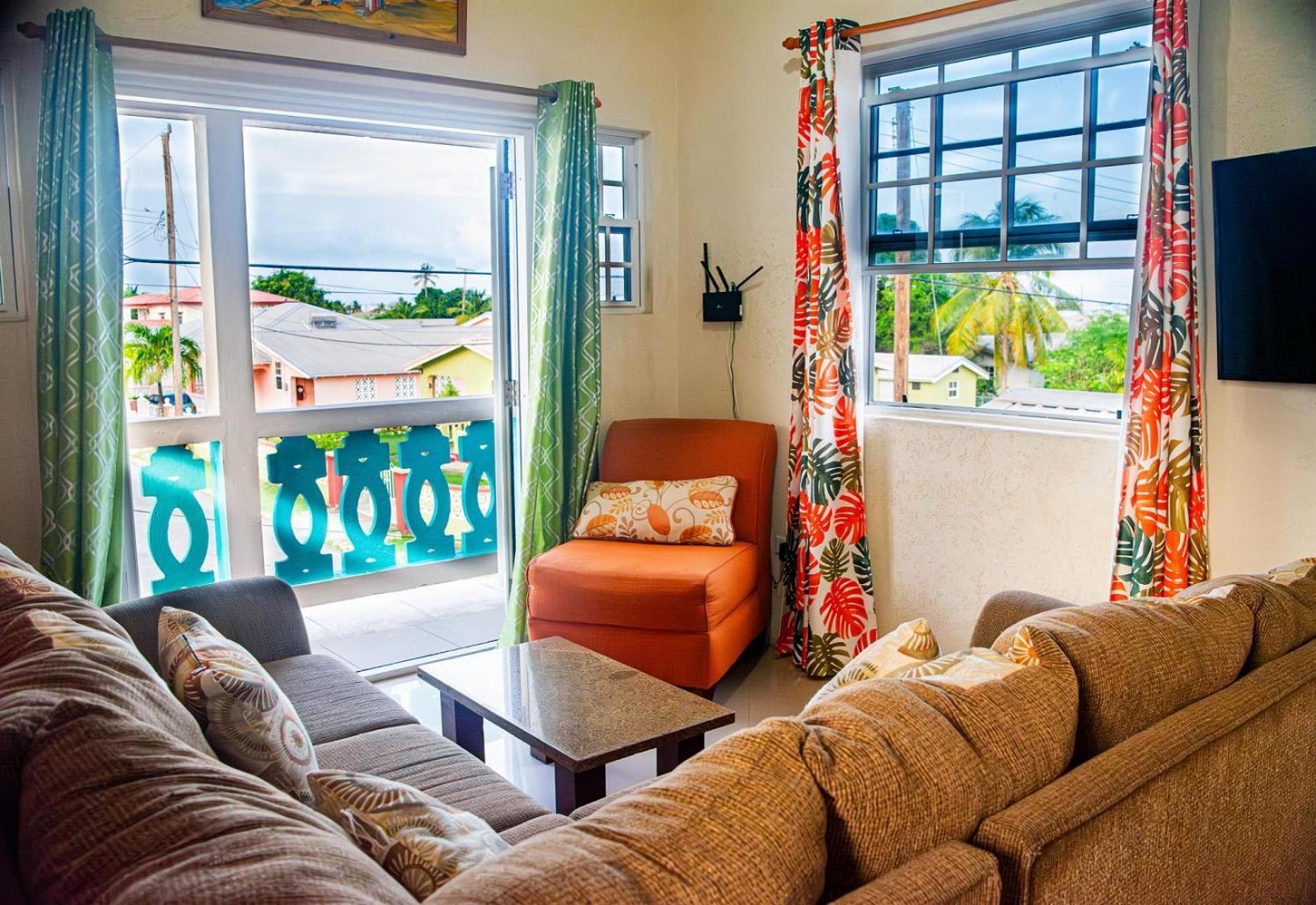 Cozy Modern Upstairs 2 Bed A/C Apt Near 2 Everything Saint Philip Exteriör bild